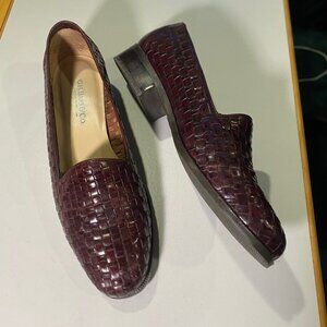 G.H. Bass & Co. - Size 7M - Women's Chocolate Woven Loafers